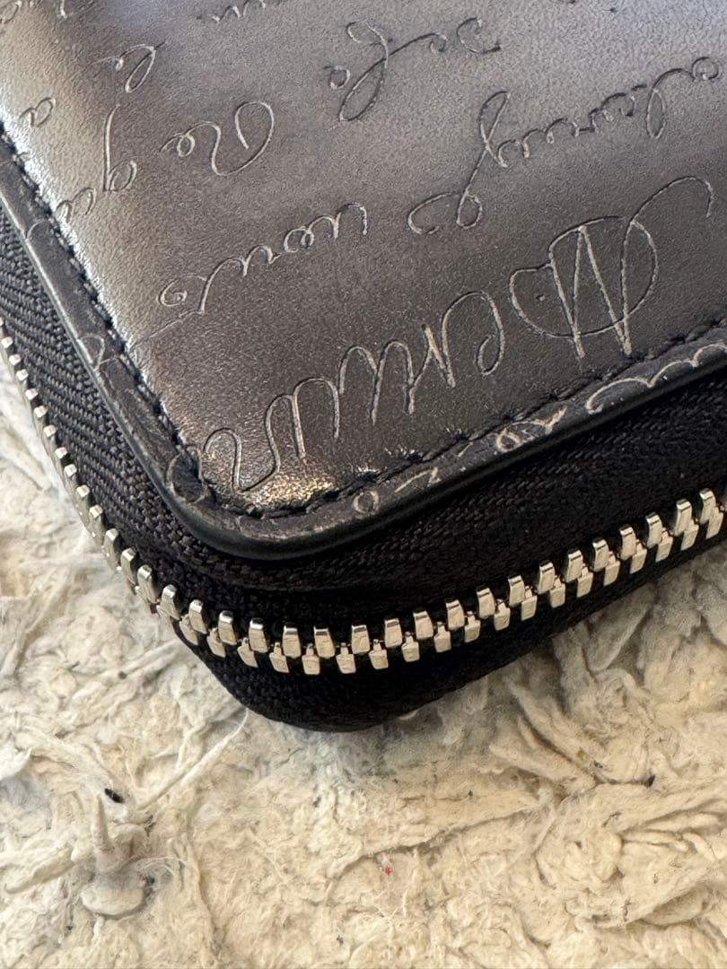 Berluti ベルルッティ　イタウバ　スクエア　財布　ラウンドジップ