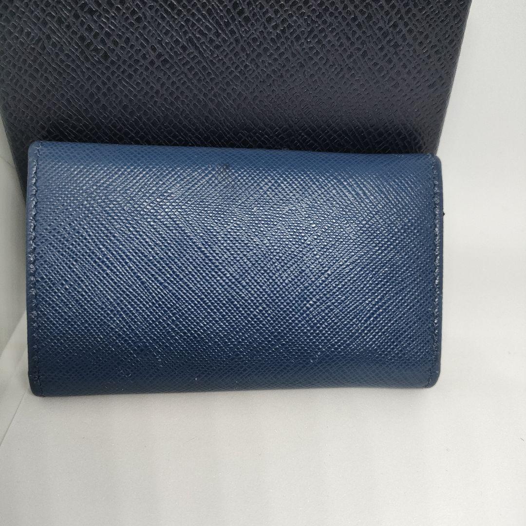 PRADAキーケース【極美品】フィオッコ 金ロゴプラダ六連キーケース