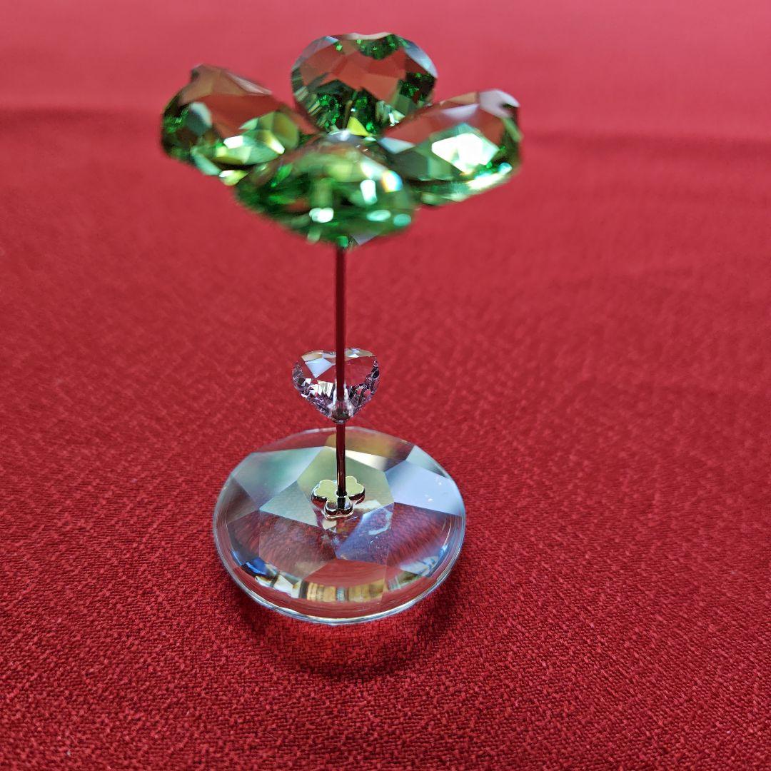 スワロフスキー クリスタル幸運を運ぶ四つ葉のクローバーの置物 新品未使用 化粧箱