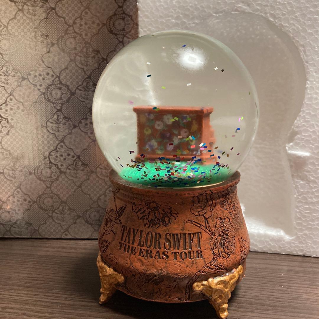 洋楽 Taylor Swift The Eras Tour  Globe