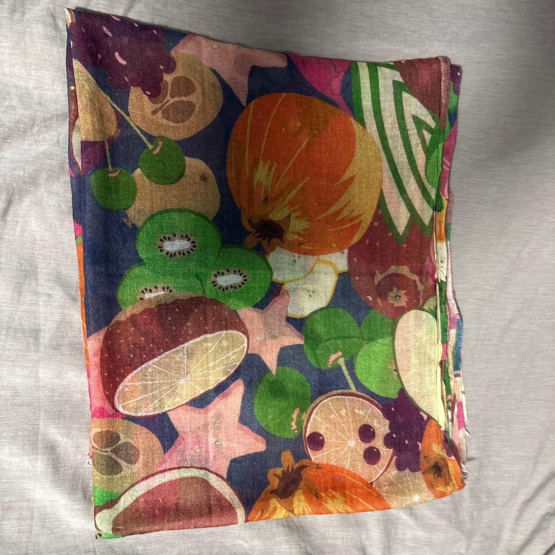 liverano ストール（カシミヤ,フルーツ柄）