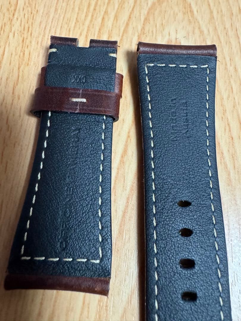 パネライ　ラジオミール　純正レザーベルト
