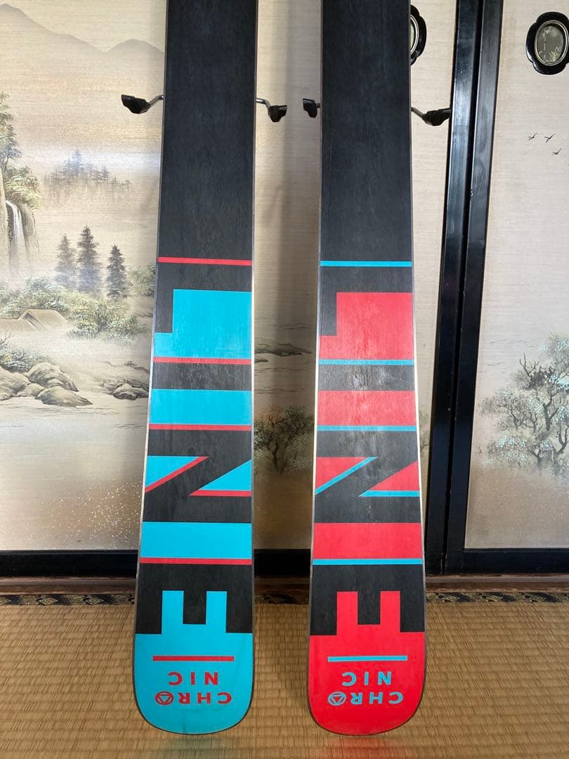 LINE☆ライン☆CHRONIC☆スキー板☆フリースタイル