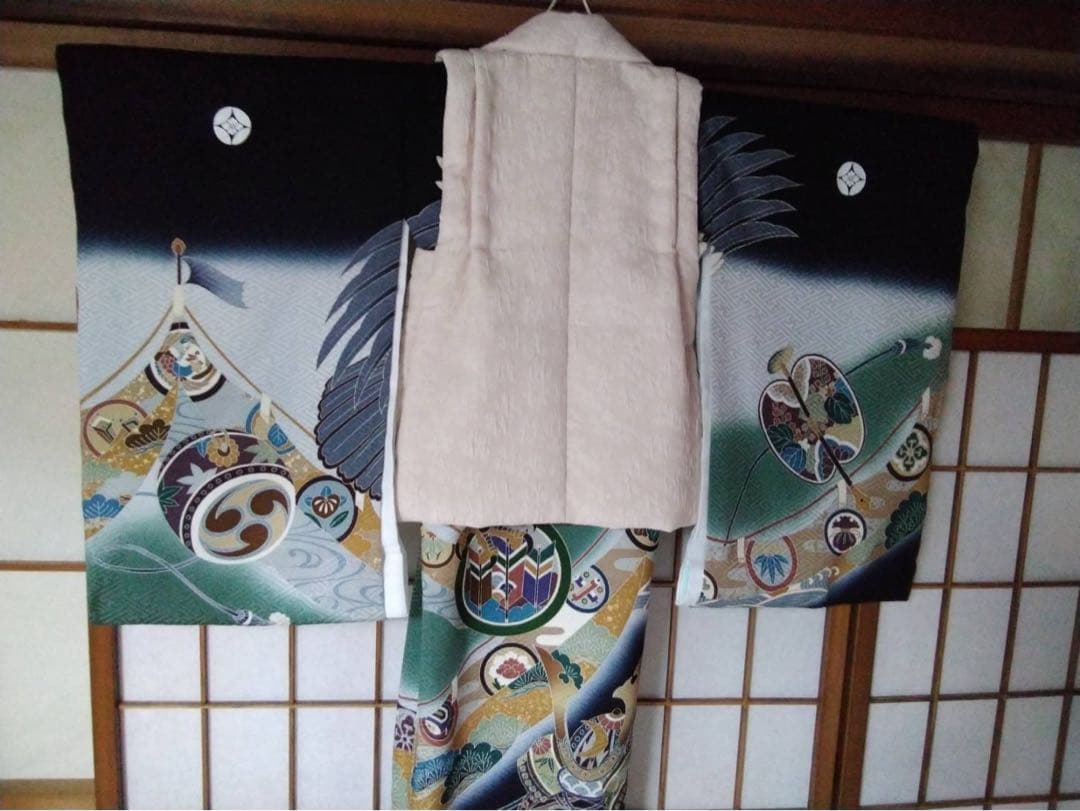 男の子用・3歳向け・表側正絹・お被覆とお着物のセット