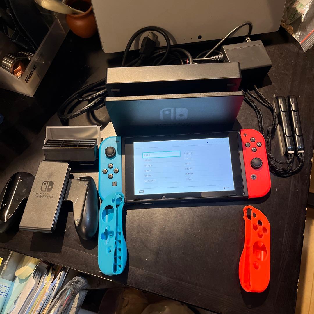 Nintendo Switch 本体+付属品　2018年製