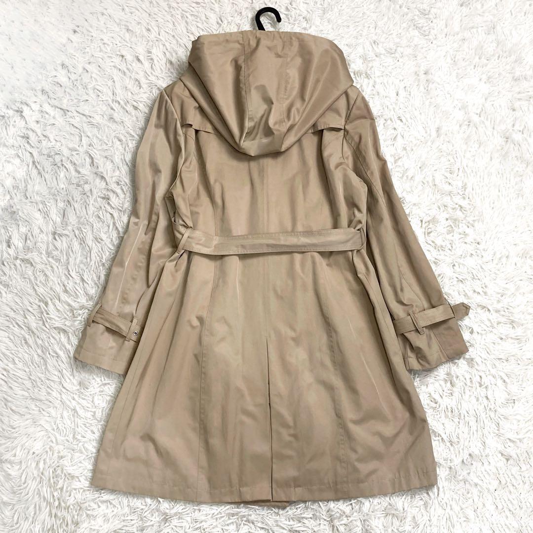 ごんちゃん 未使用品 マイケルコース フード付きトレンチコート ロゴボタン
