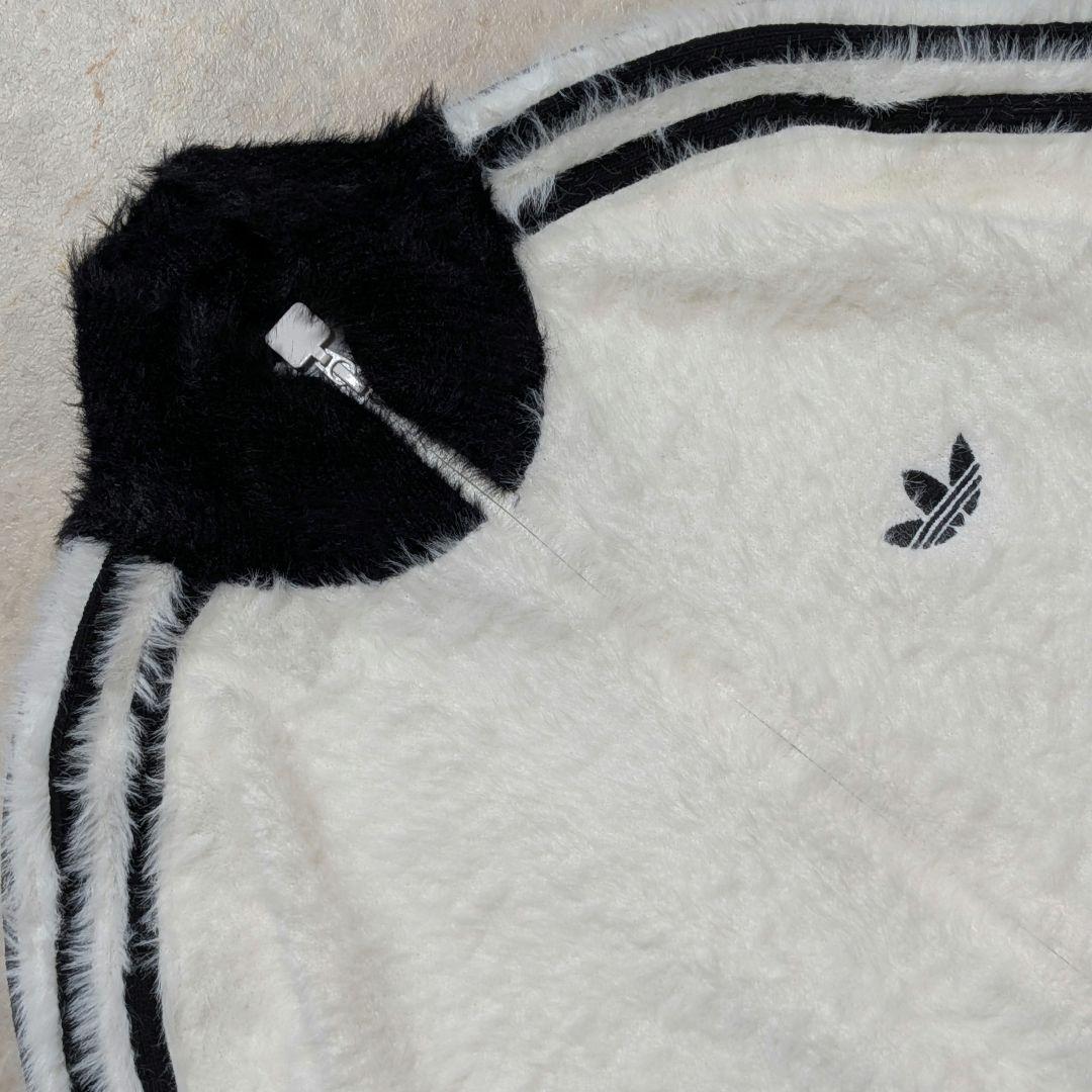 未使用級⭐完売品 adidasフェイクモヘアトラックジャケット 白黒M 試着のみ