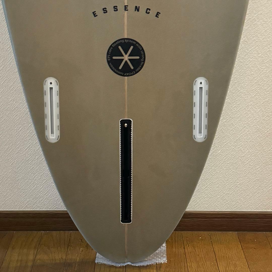 再入荷！大人気！ESSENCE『GOO MID 7'8\" 』 カラー：アーシュ