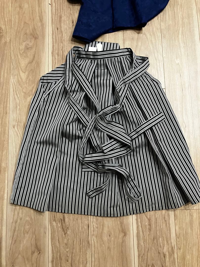 七五三用紺色衣装とストライプ袴