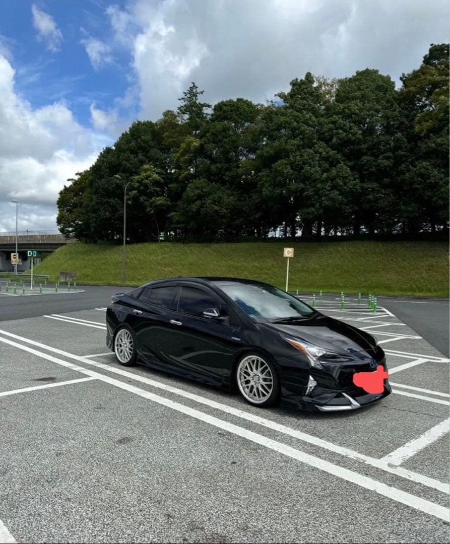 プリウス50 フロントエアロ　218