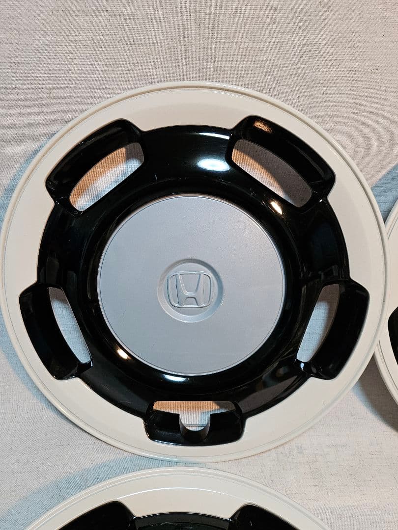 ホンダNBOX純正ホイールカバー