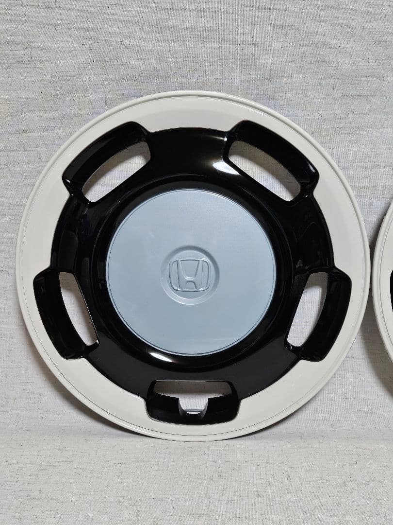 ホンダNBOX純正ホイールカバー