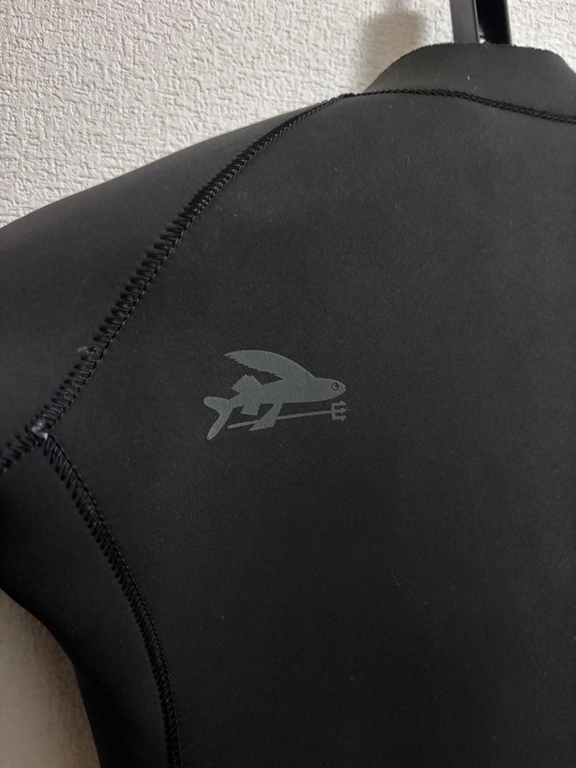 Patagonia Mサイズ Yulex製 フロントジッパー タッパー ブラック