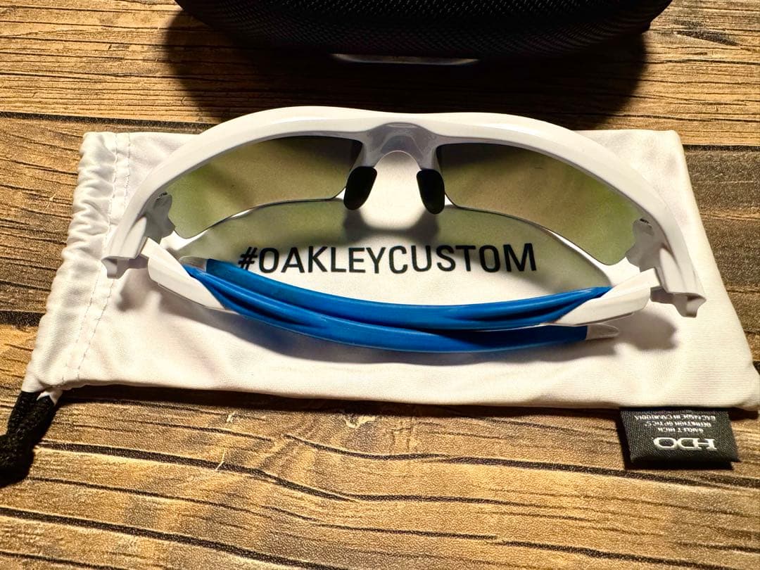 Oakley Flak2.0customブルー ホワイト/キケヘルナンデス