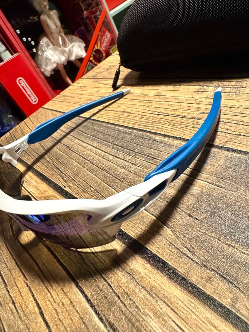Oakley Flak2.0customブルー ホワイト/キケヘルナンデス