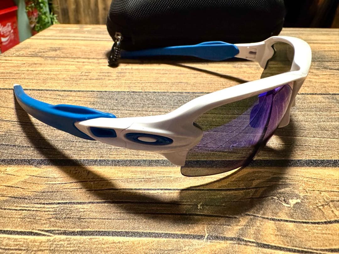 Oakley Flak2.0customブルー ホワイト/キケヘルナンデス