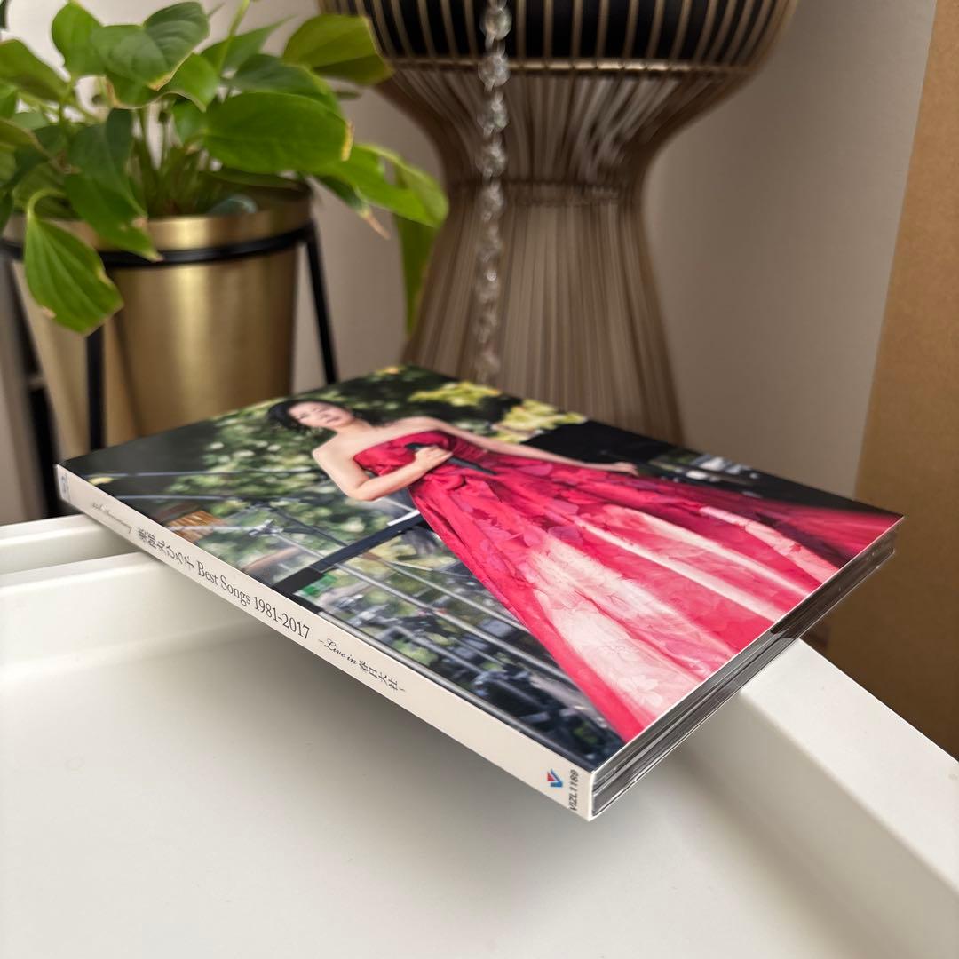 薬師丸ひろ子「Best Songs 1981-2017」初回盤A Blu-ray