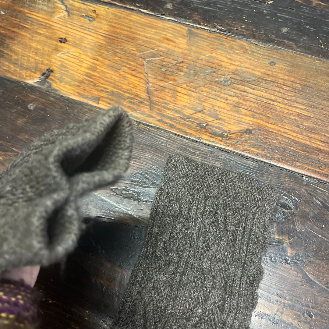 ダークブラウン　ケーブル編み アームカバー