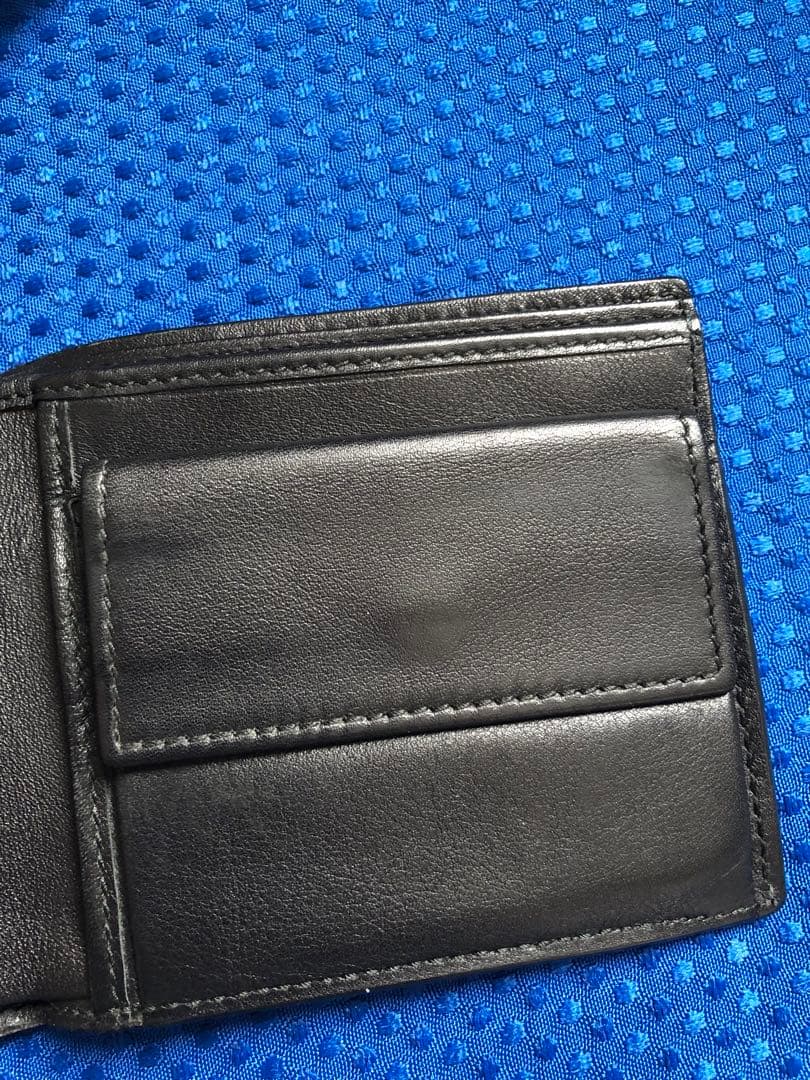 GUCCI ブラックレザー 二つ折り財布