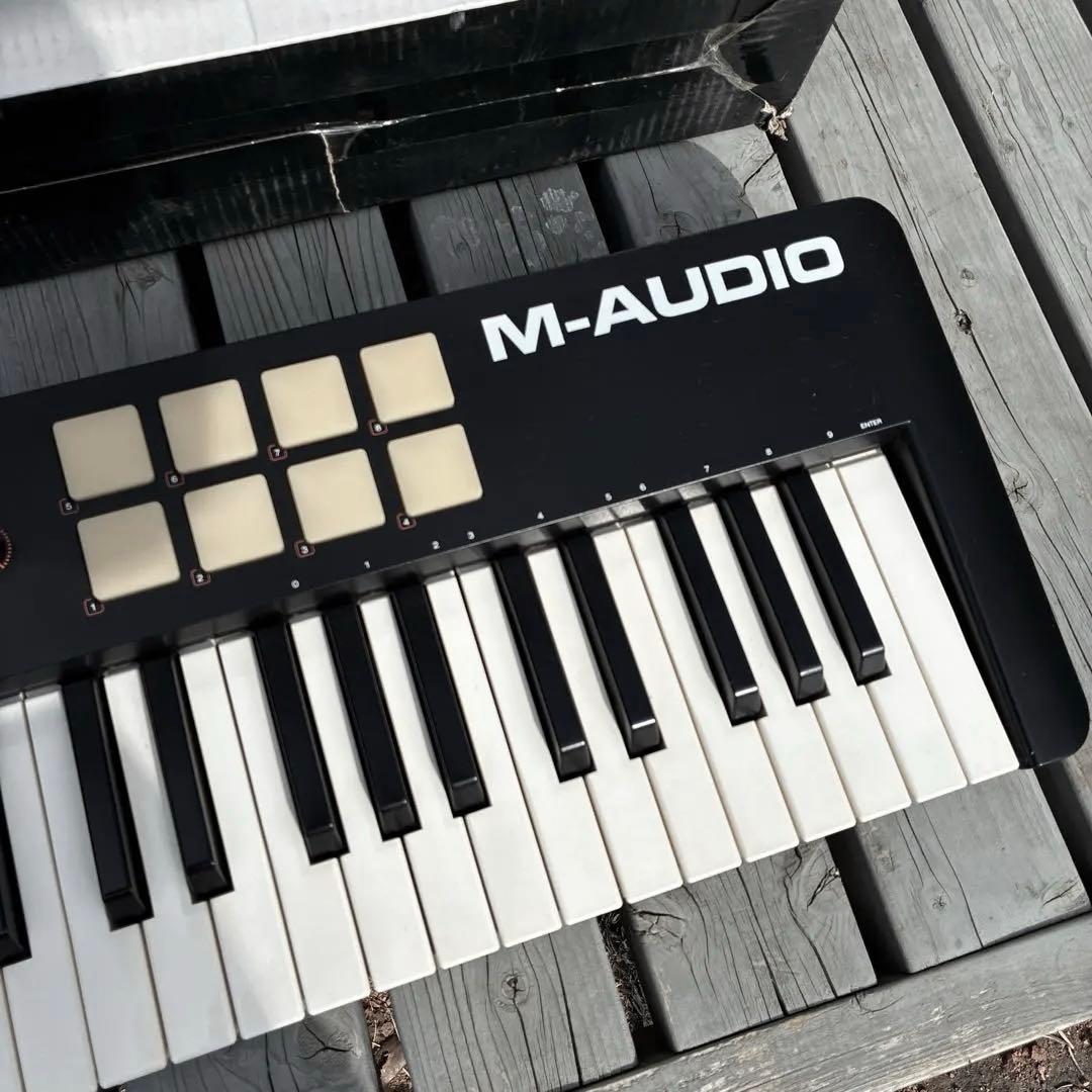 M-AUDIO OXYGEN61 USBキーボード