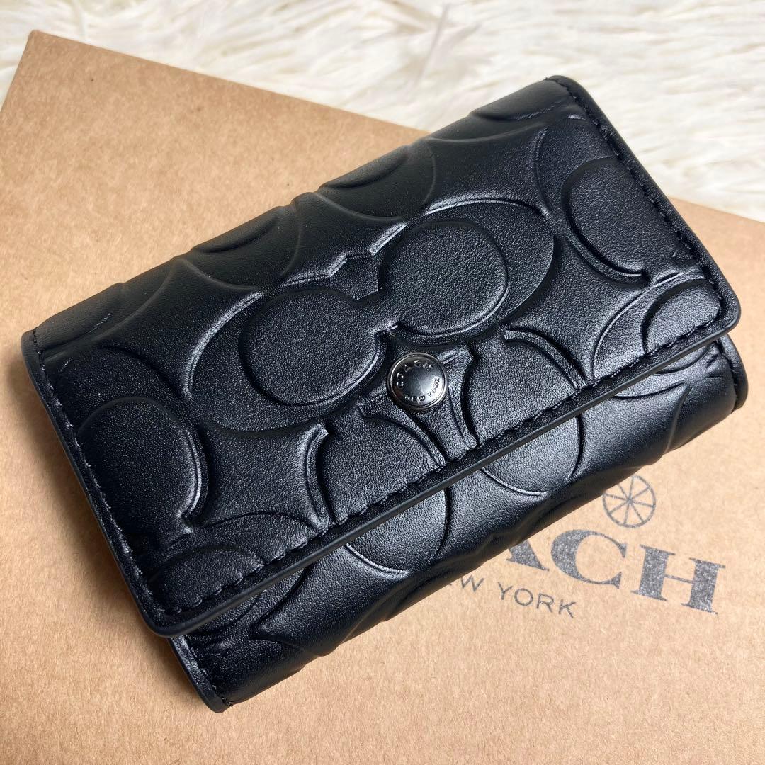 未使用品 COACH エンボス シグネチャー キーケース レザーブラック