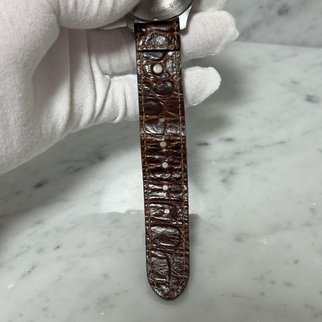 美品 IL BISONTE イルビゾンテ 腕時計 クロノグラフ アナログ レザー