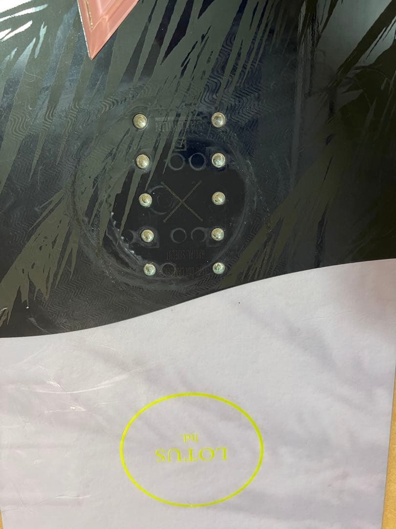 【ベースワックス永久無料】SALOMON LOTUS 146 スノーボード板のみ