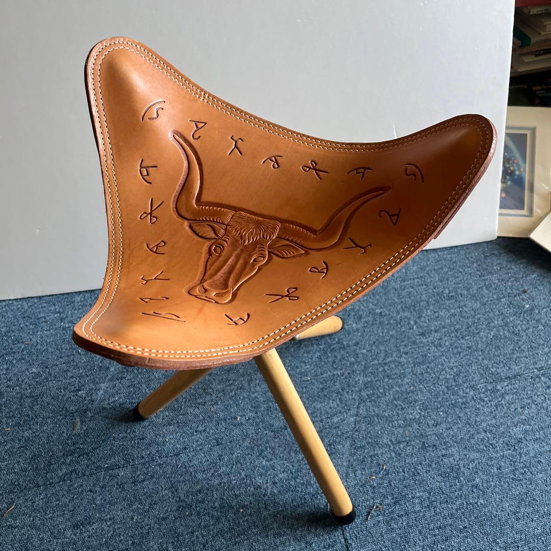 レザー製　サドルスツール