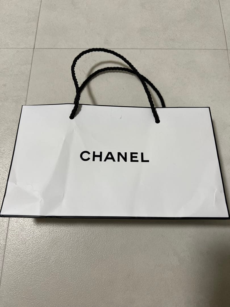 シャネル アリュール オム エディシオン ブランシュ オードゥ パルファム（ヴ…