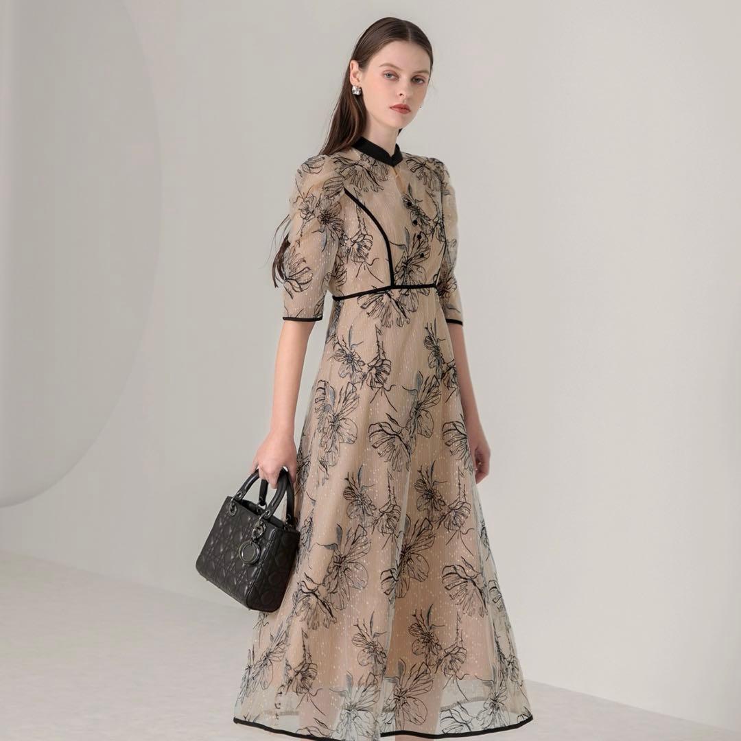 Leja 配色パイピングプチハイネック花柄刺繍ラメレースロング丈　M