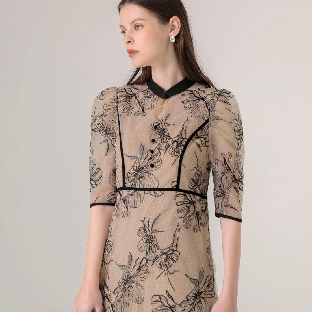 Leja 配色パイピングプチハイネック花柄刺繍ラメレースロング丈　M