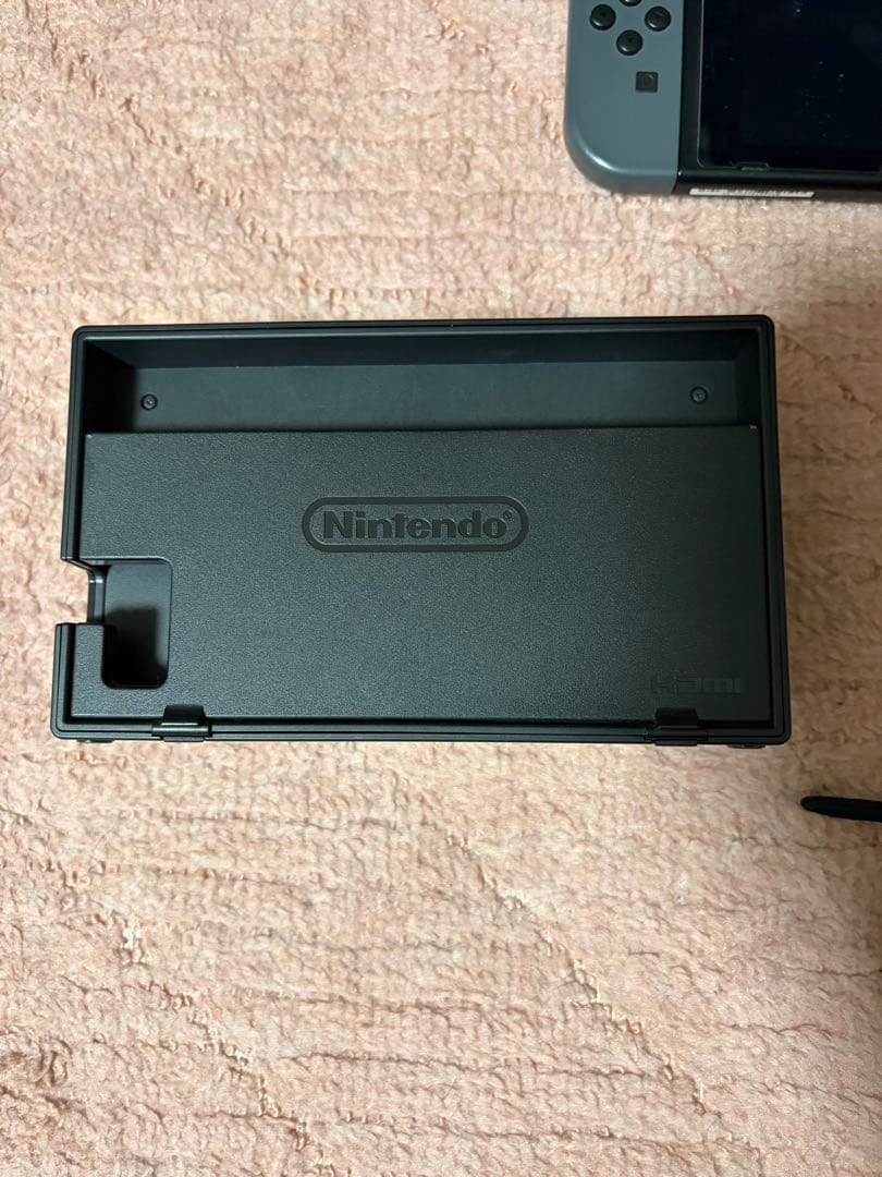 Nintendo Switch 本体+背面付きコントローラー+付属品　箱無し