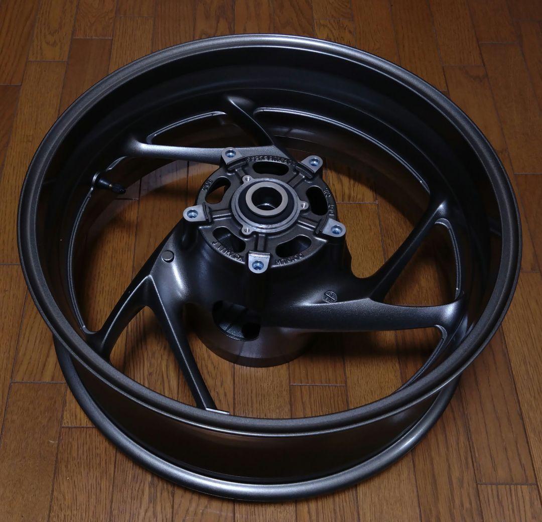 GSX-S1000GT 2024 純正ホイール　リア