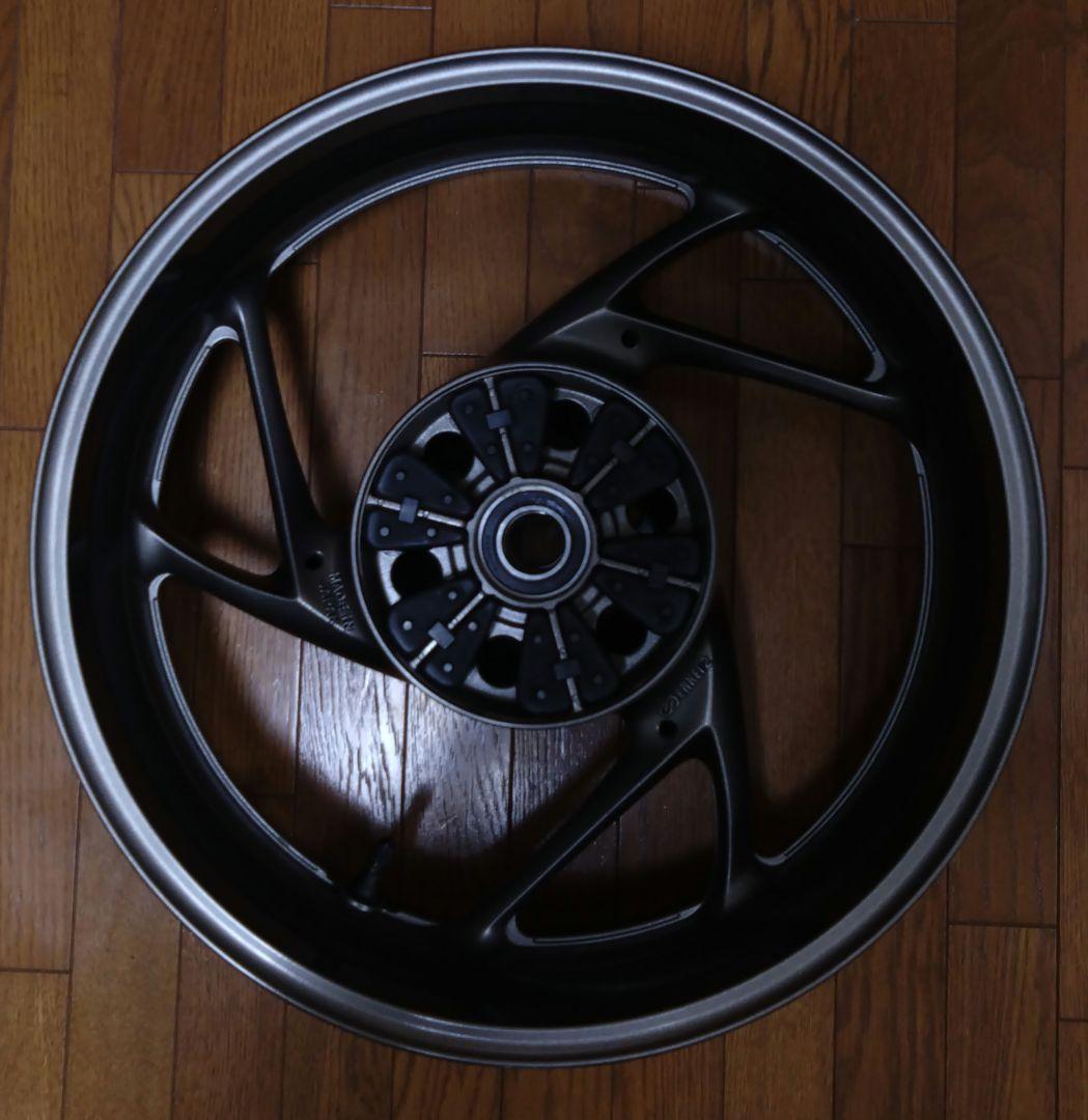 GSX-S1000GT 2024 純正ホイール　リア