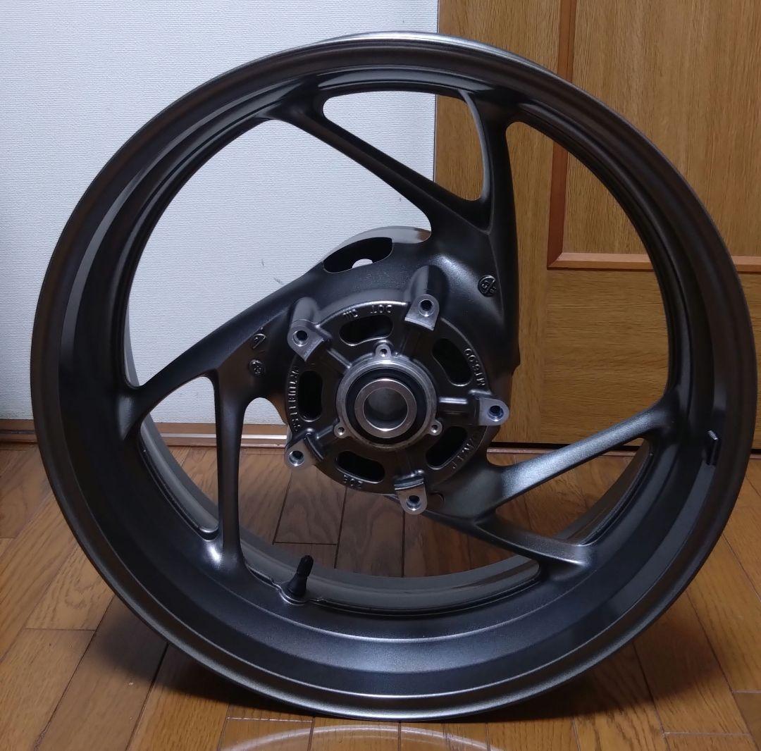 GSX-S1000GT 2024 純正ホイール　リア