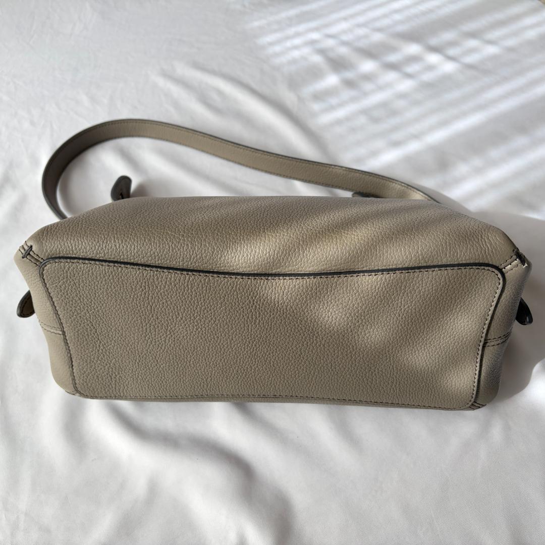 極美品 ヒロフ サルト レザー ハンドバッグ 上品コーデ グレージュ 牛革