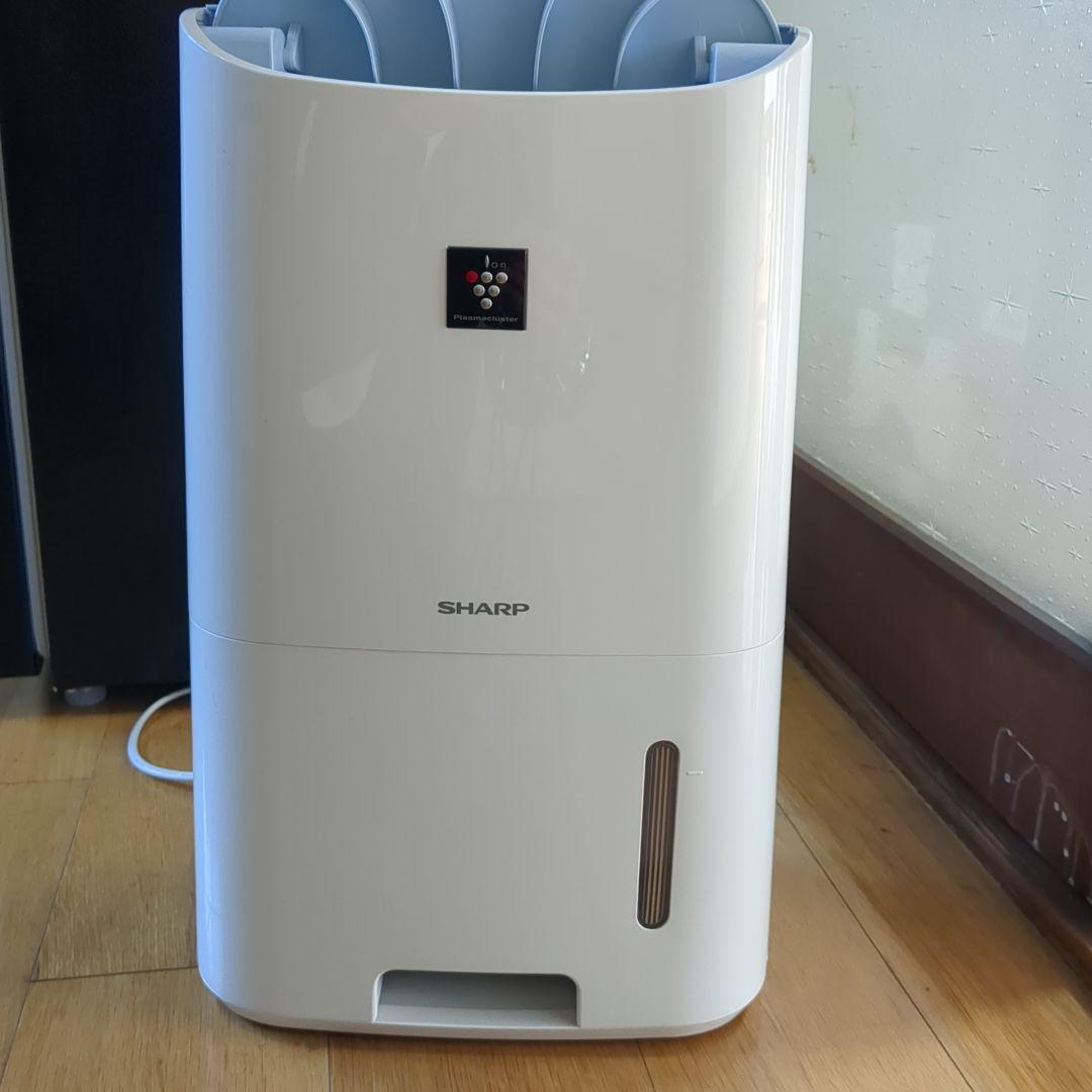 シャープ　衣類乾燥除湿機 CV-G71-W プラズマクラスター