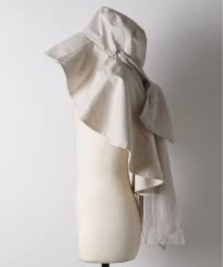 ✴︎ ラベルエチュード ✴︎ ドレープボリュームリボンHAT