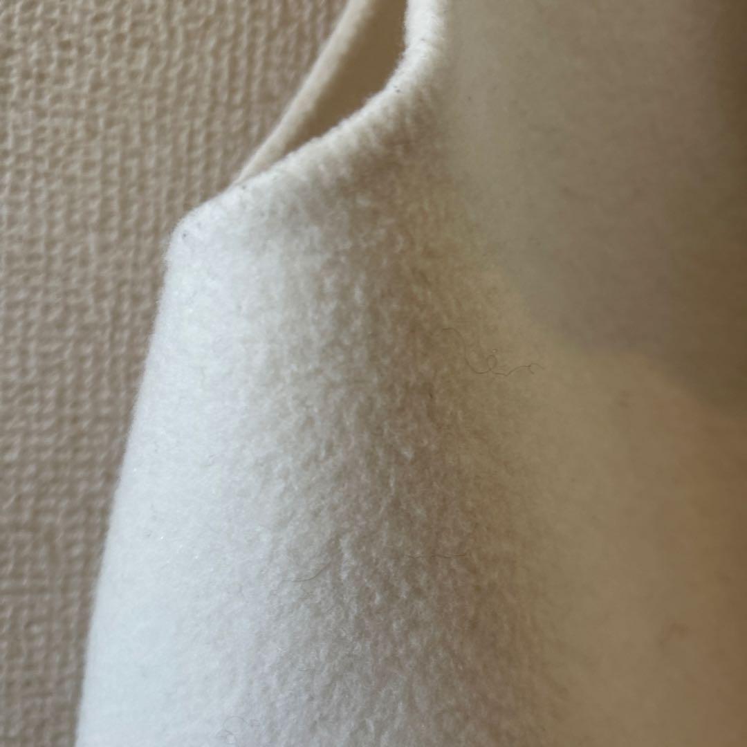 入手困難　セオリー　theory ベスト　ホワイトフード付き　カシミヤ　完売