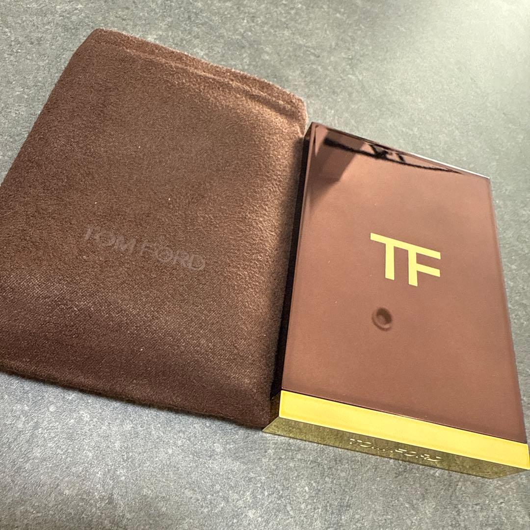 TOM FORD アイカラークォード メタリックモーブ 01S 限定トムフォード