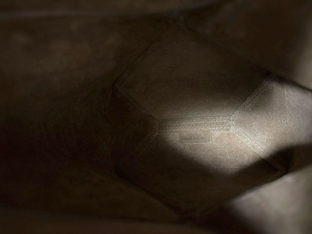 LOEWE ベージュ ショルダーバッグ