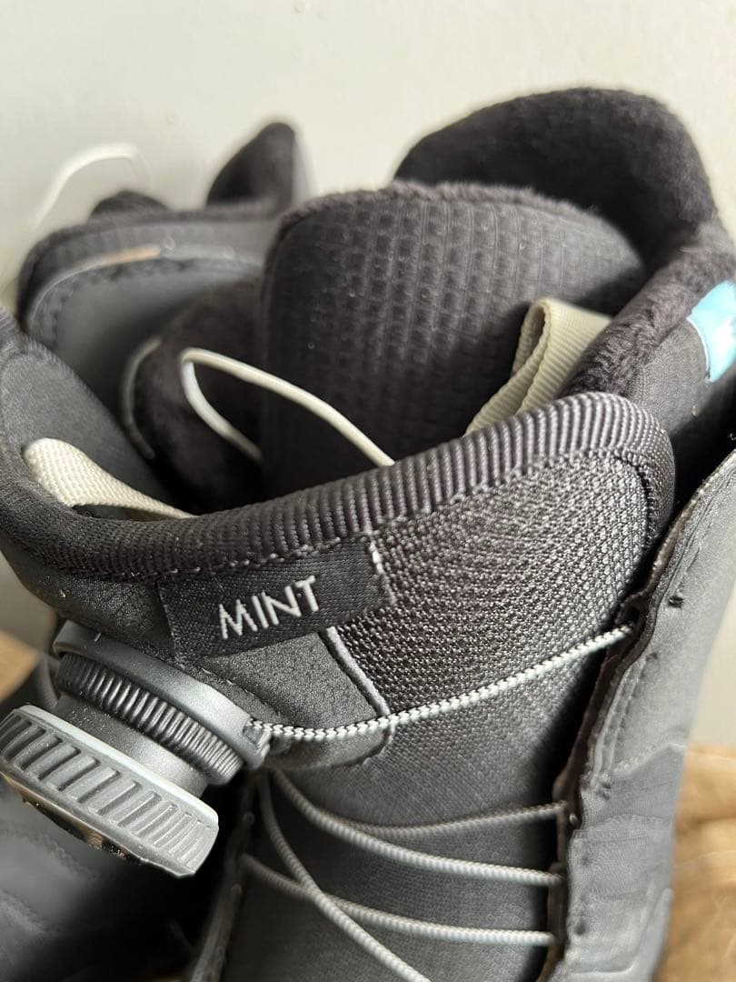 BURTON MINT スノーボードブーツ 24.0cm