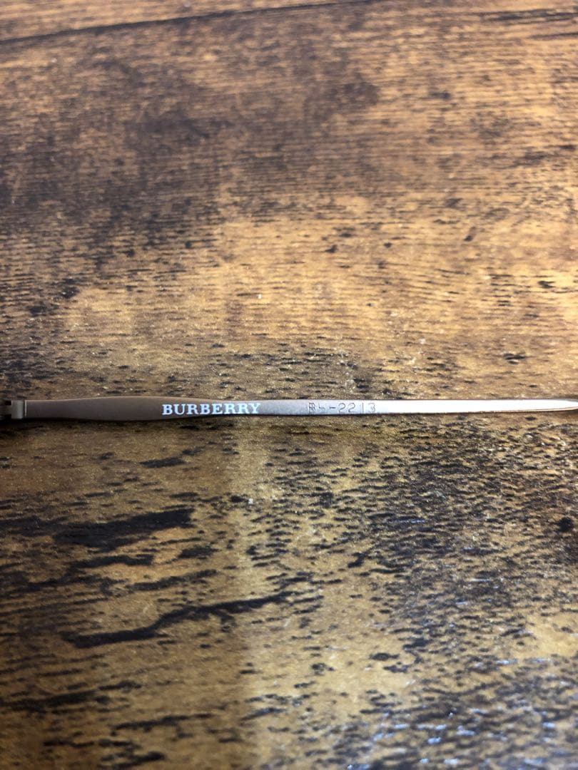 Burberry バーバリー　サングラス　リムレス　 y2k 平成　ノバチェック