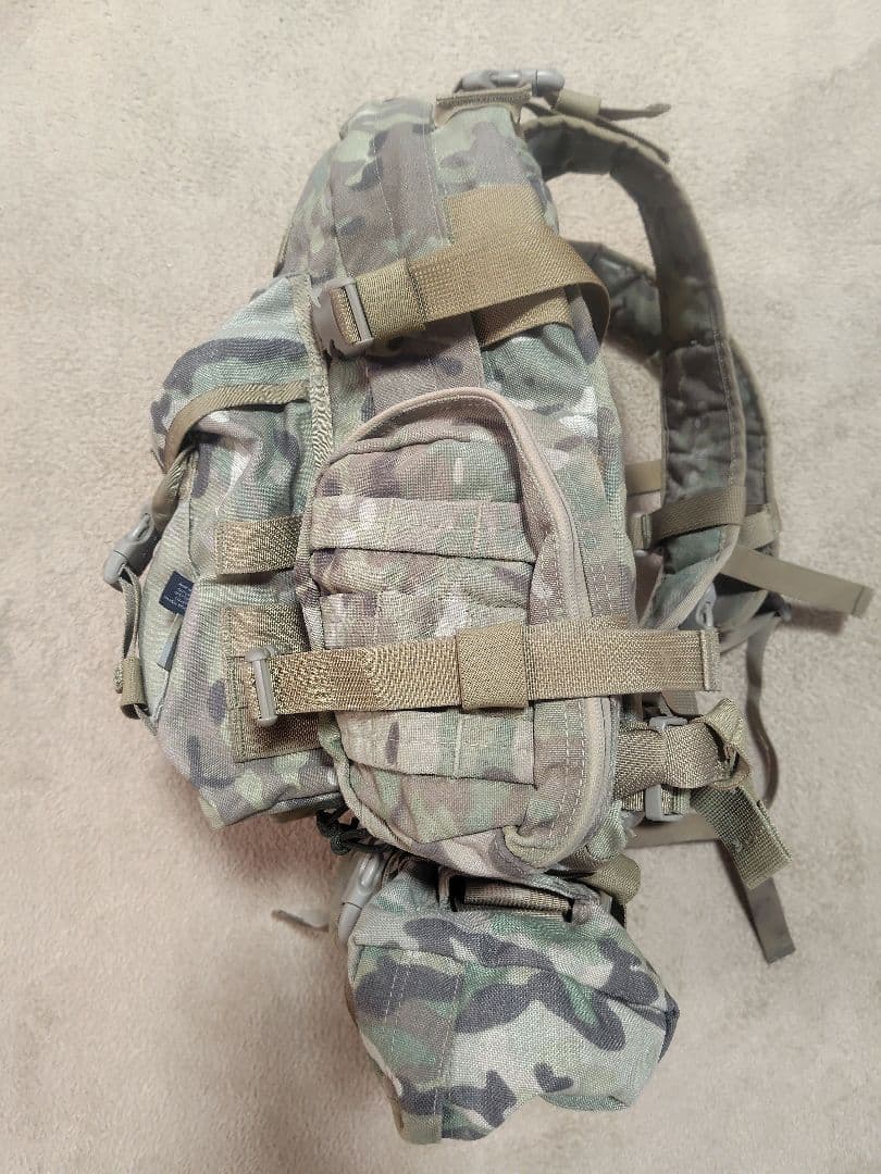 J-TECH　MOLLE2 　バックパック　マルチカム