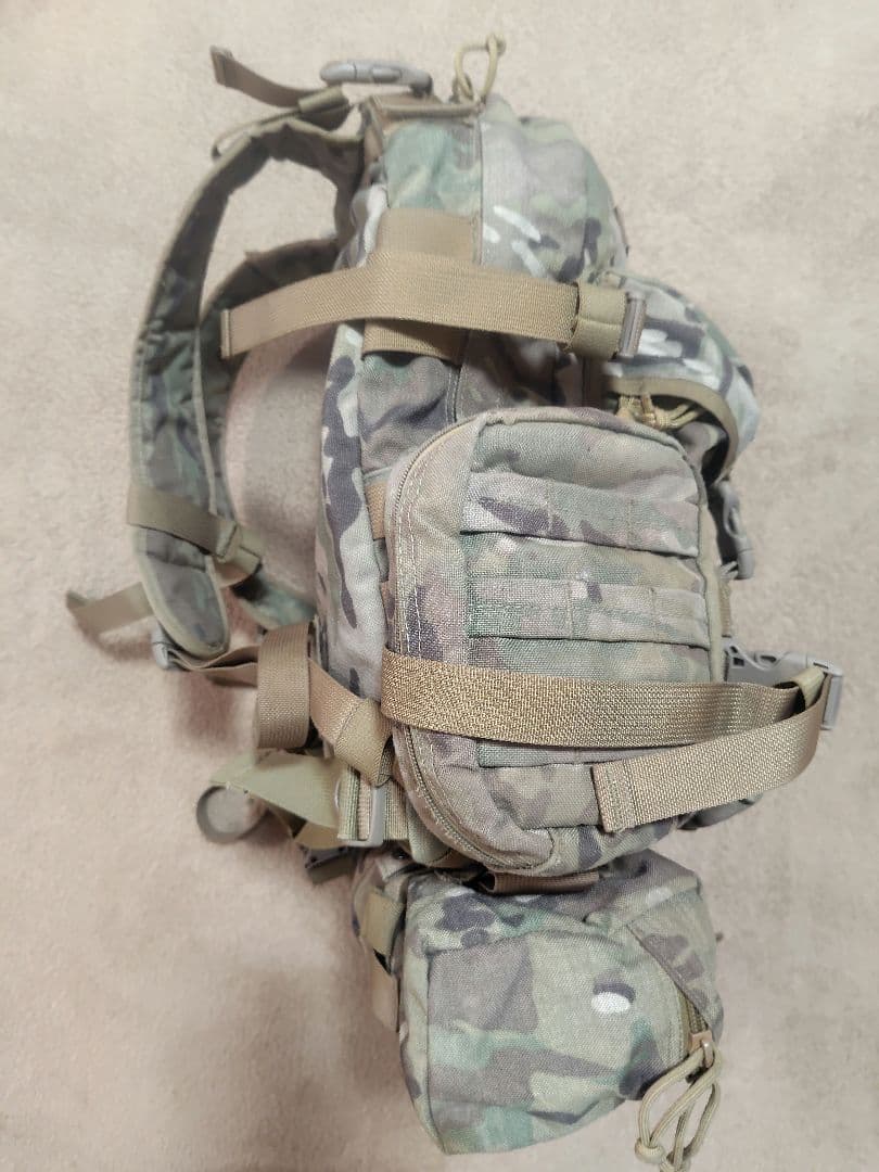 J-TECH　MOLLE2 　バックパック　マルチカム