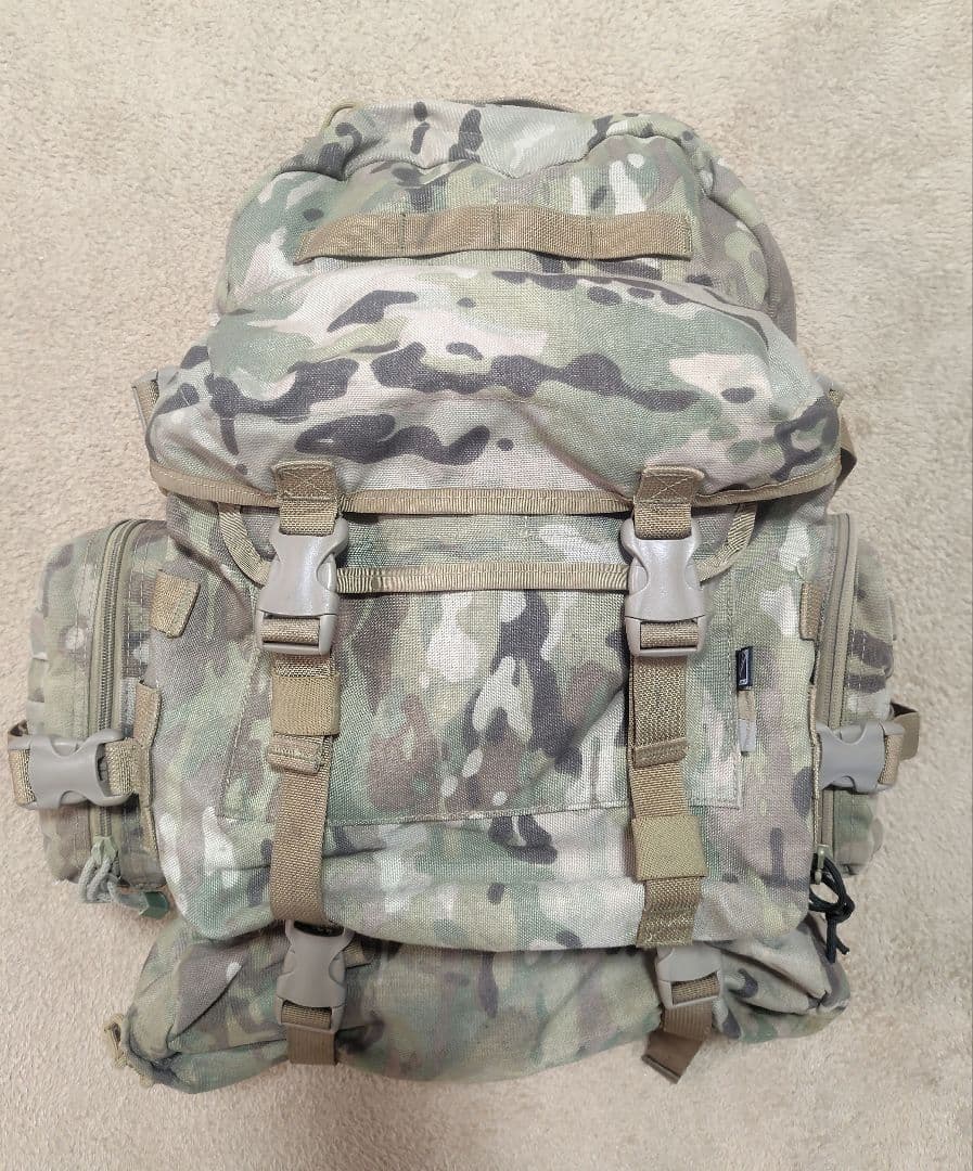 J-TECH　MOLLE2 　バックパック　マルチカム
