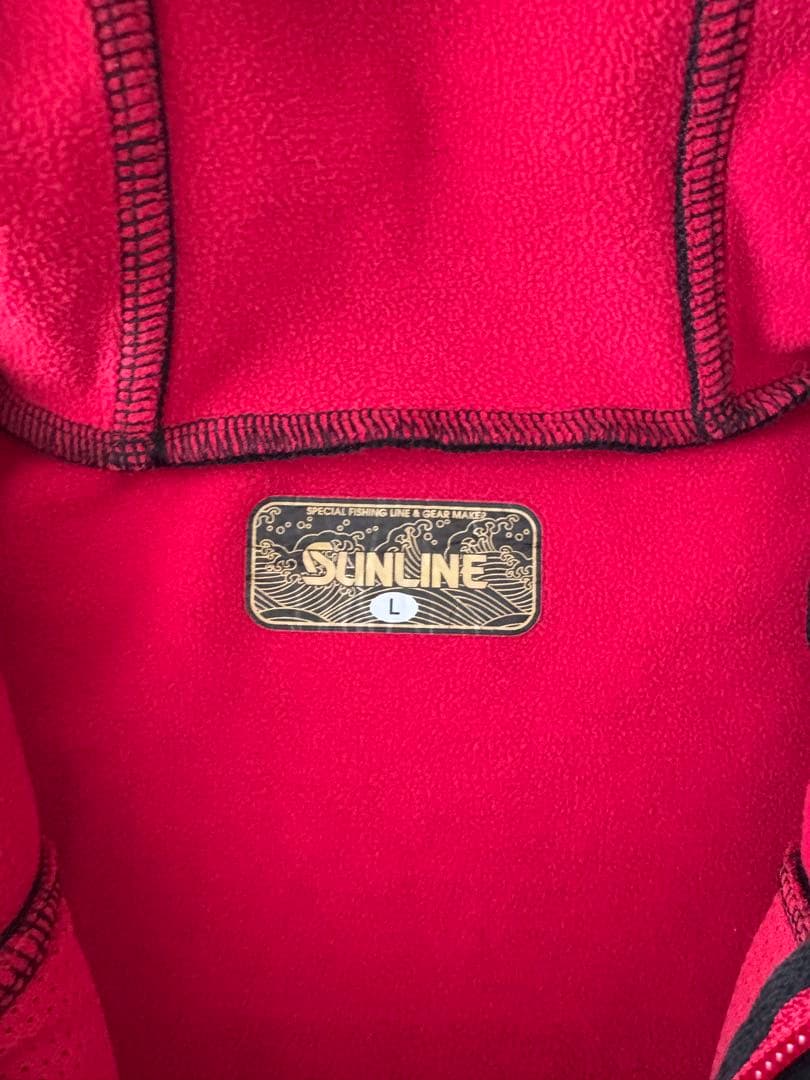 SUNLINE フード付きパーカー ブラック/レッド