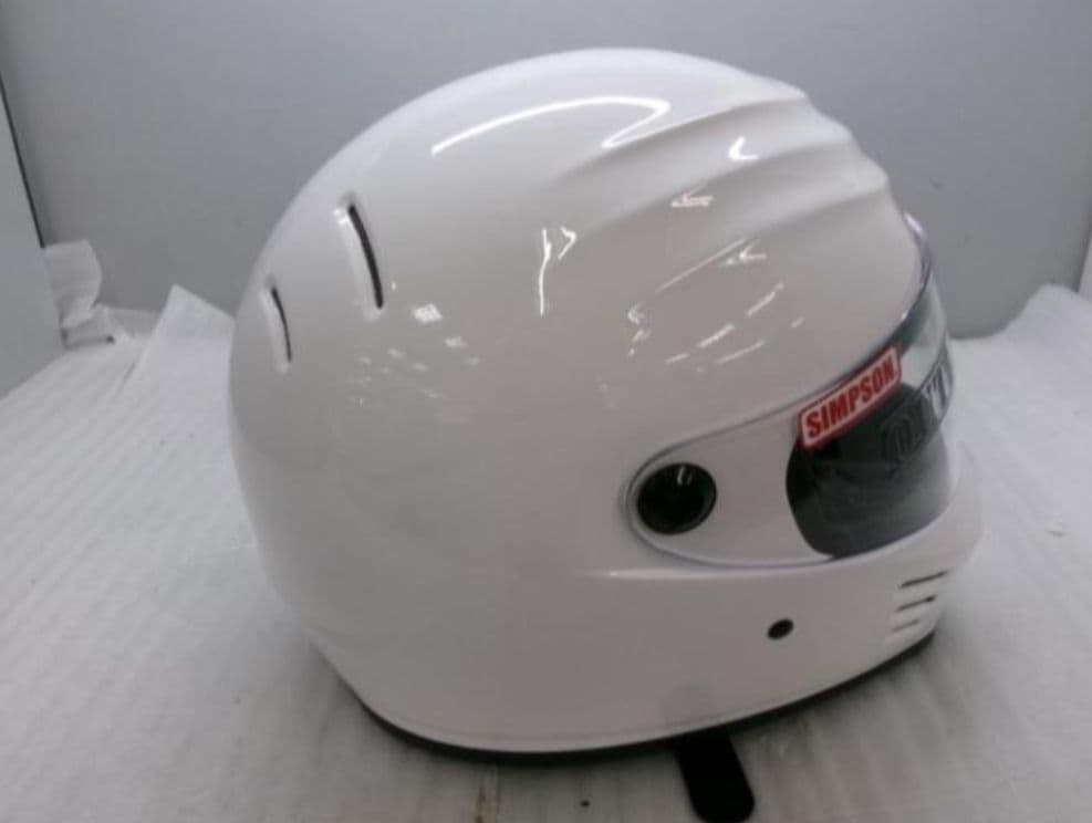 激レア！SIMPSON OUTLAU フルフェイスヘルメット ホワイト新品未使用