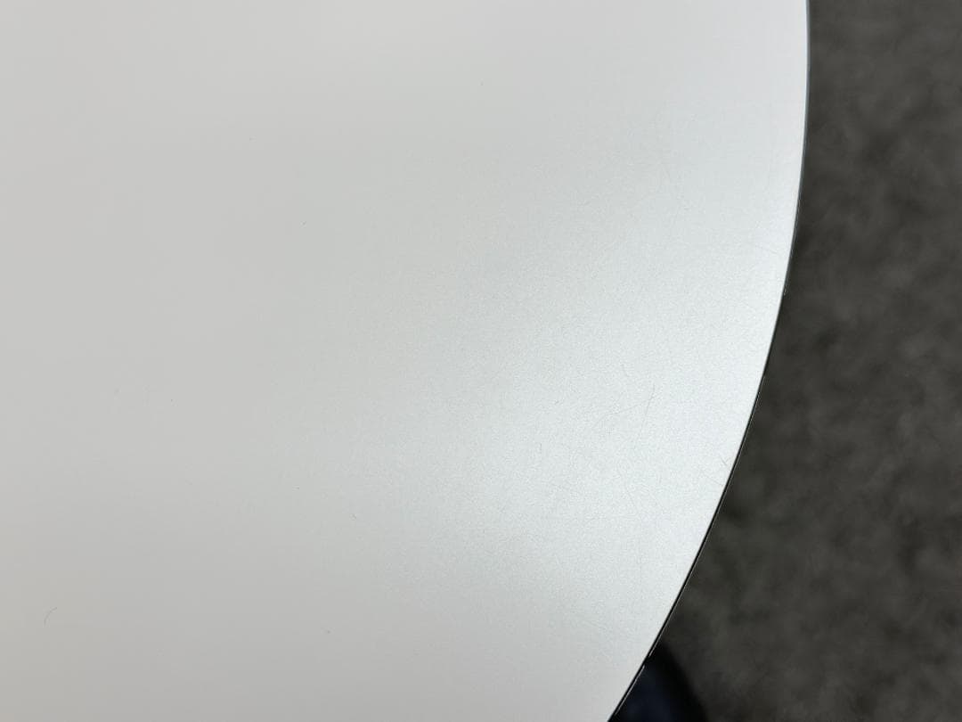 Knoll■オーバルサイドテーブル　チューリップテーブル　エーロ・サーリネン　白