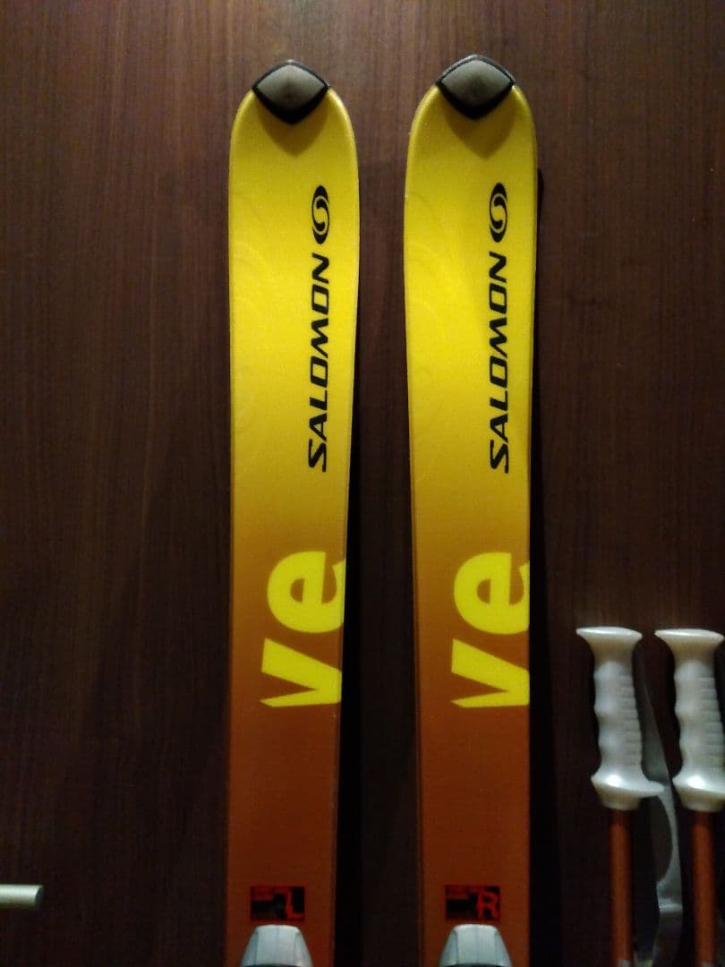 高級【ハイエンド】 SALOMON 男女兼用 スキーセット メンテ・WAX済み✔